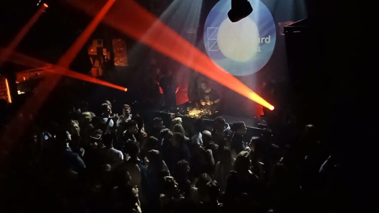 Live Musik in Charleroi: Ein Erlebnis der Extraklasse